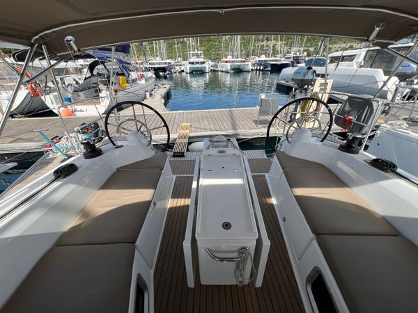 Jeanneau Sun Odyssey 410 | Oskar
