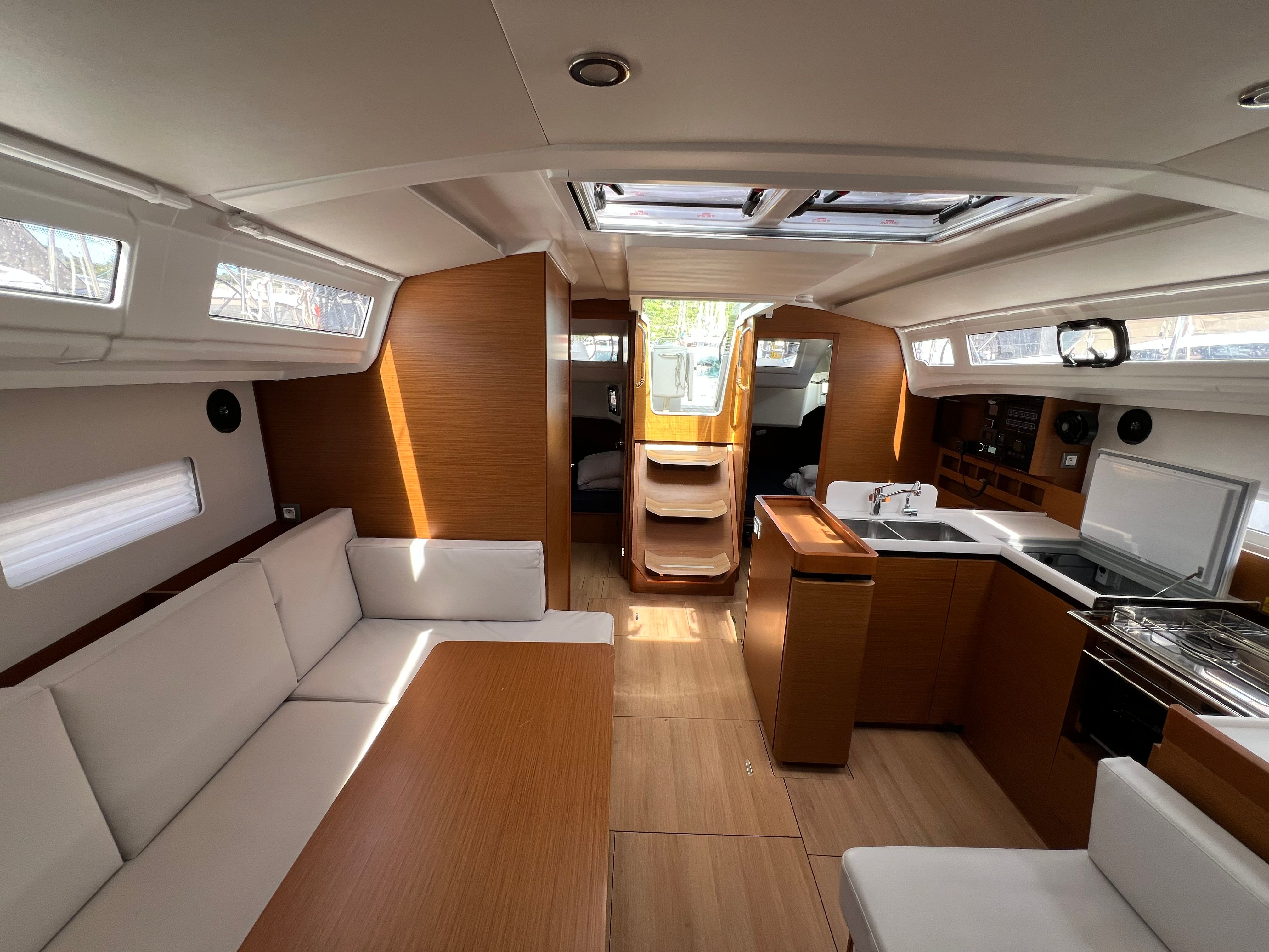 Jeanneau Sun Odyssey 410 | Oskar