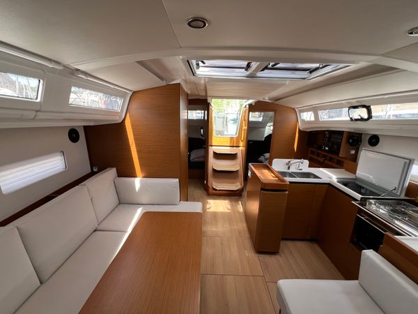 Jeanneau Sun Odyssey 410 | Oskar