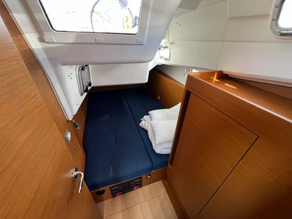 Jeanneau Sun Odyssey 410 | Oskar