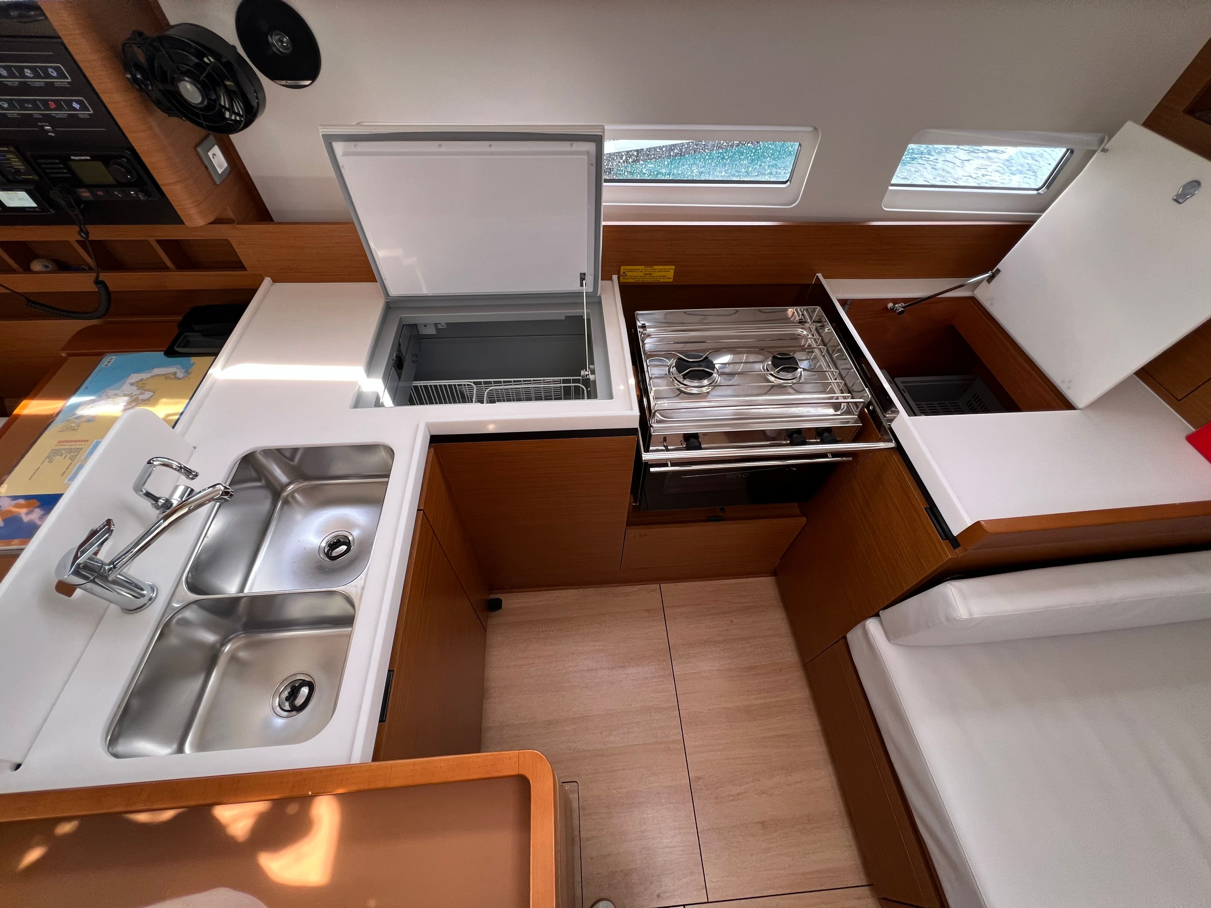 Jeanneau Sun Odyssey 410 | Oskar