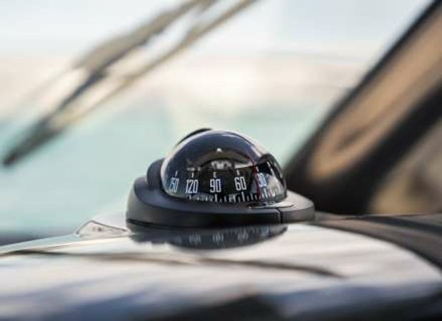 Beneteau Antares 780 | 15