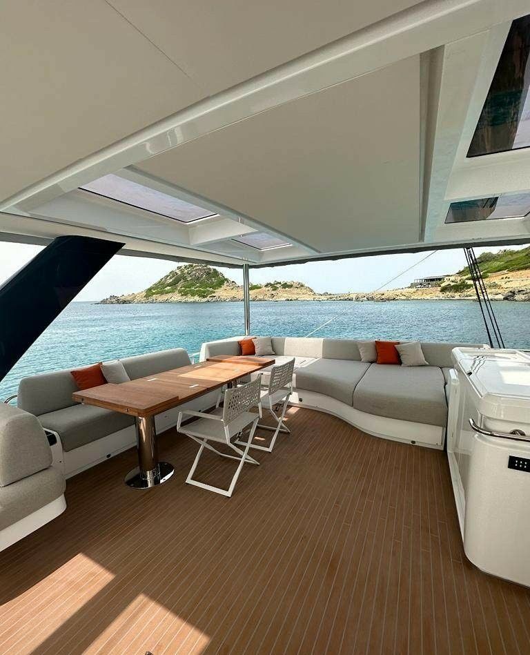 Lagoon Sixty 5 | Reve Bleu