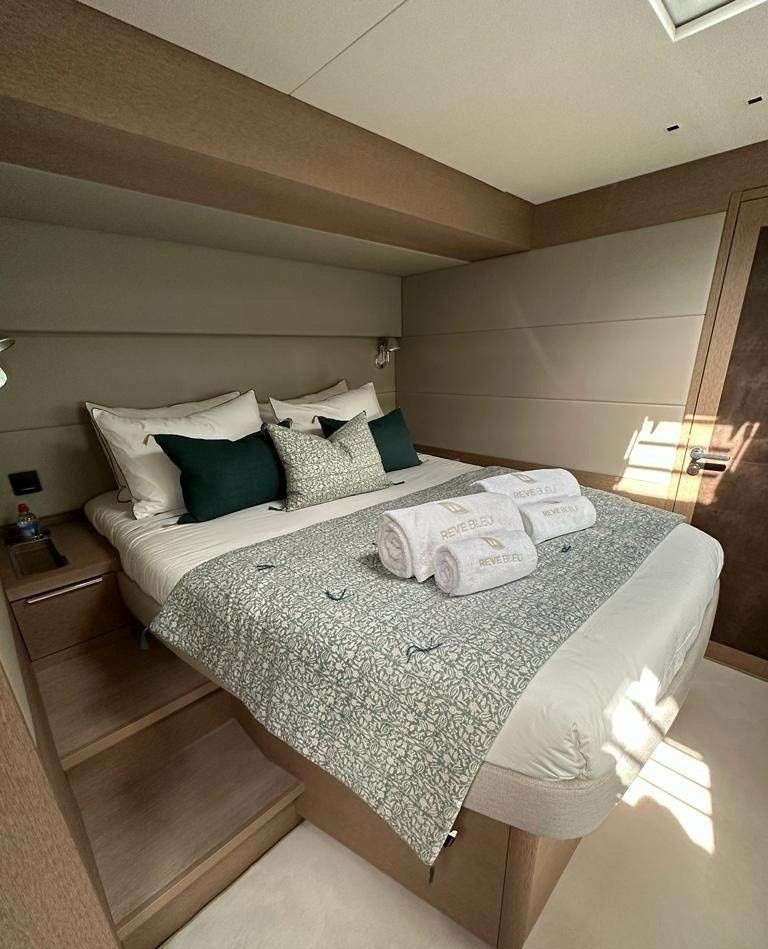 Lagoon Sixty 5 | Reve Bleu