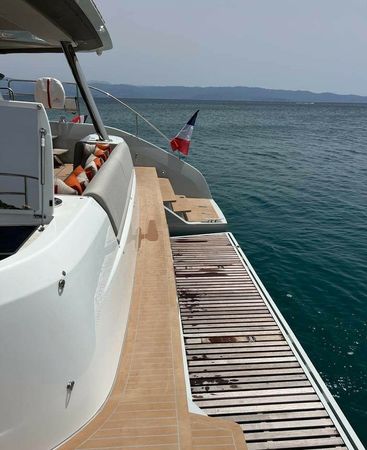 Lagoon Sixty 5 | Reve Bleu