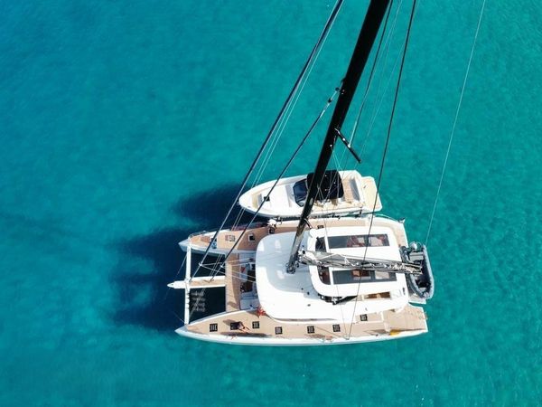 Lagoon Sixty 5 | Reve Bleu