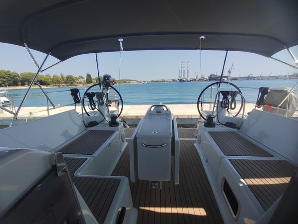 Jeanneau Sun Odyssey 440 | Leona