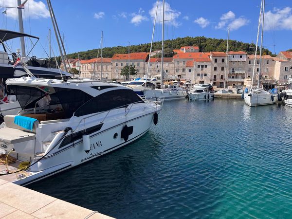 Grandezza 34 | Ohana