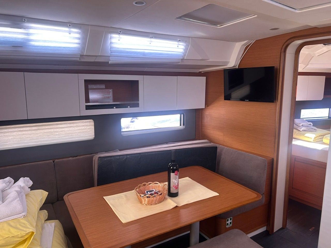 Dufour 41 | Anita