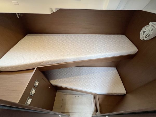 Beneteau Oceanis 51.1 | Dune