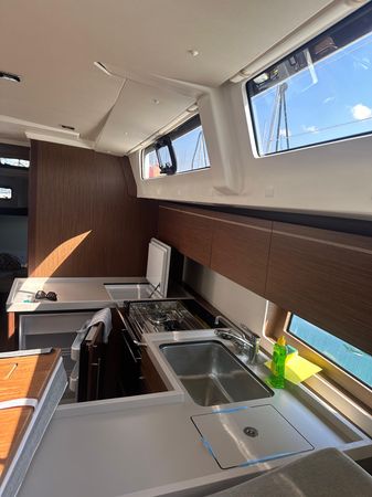 Beneteau Oceanis 51.1 | Dune
