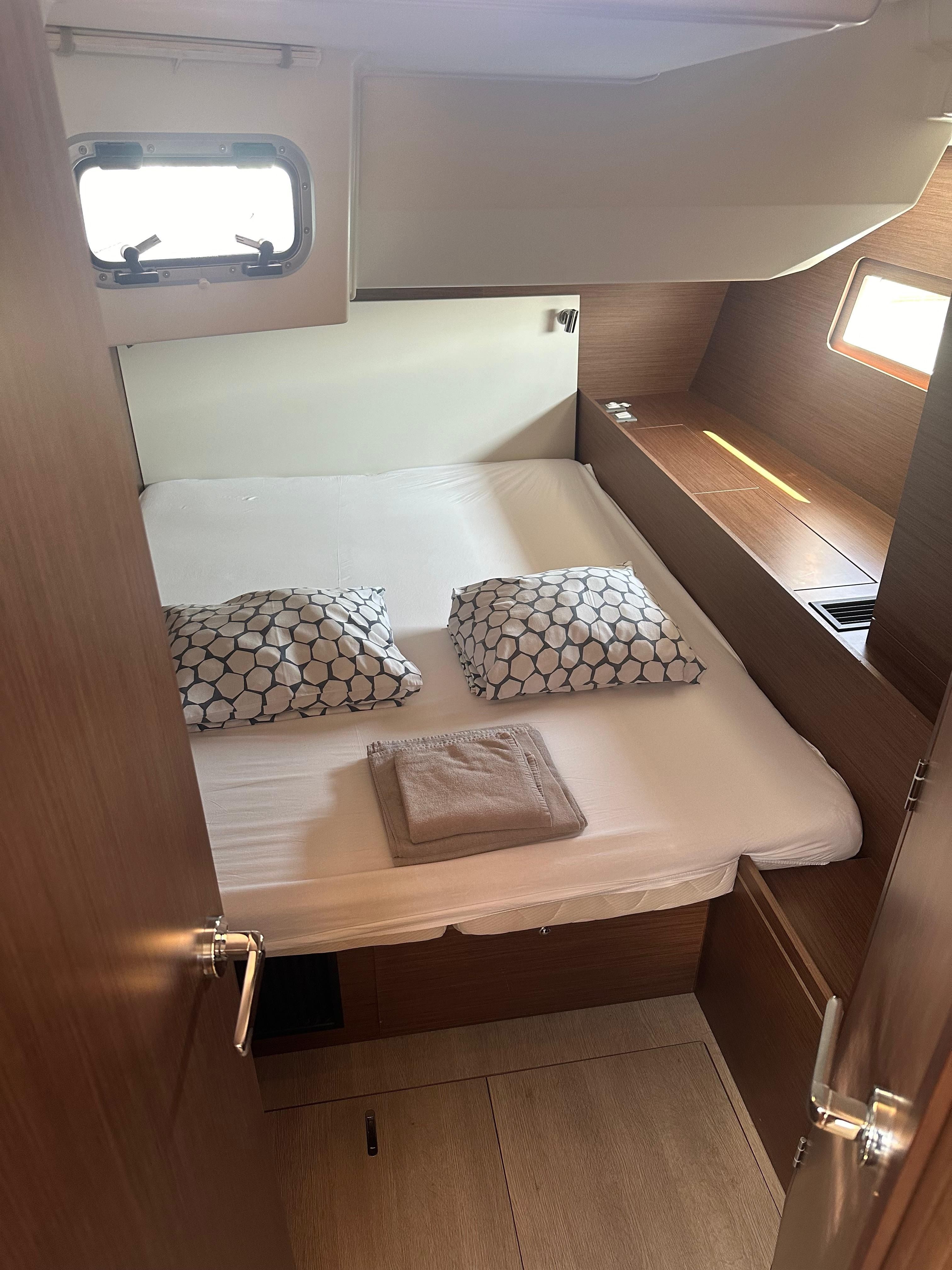 Beneteau Oceanis 51.1 | Dune