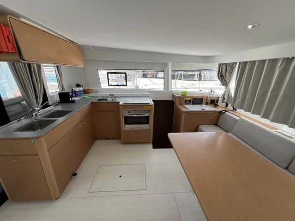 Excess 14 | Princess Rita