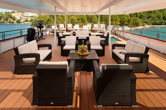 Custom Built 160 | Queen Eleganza