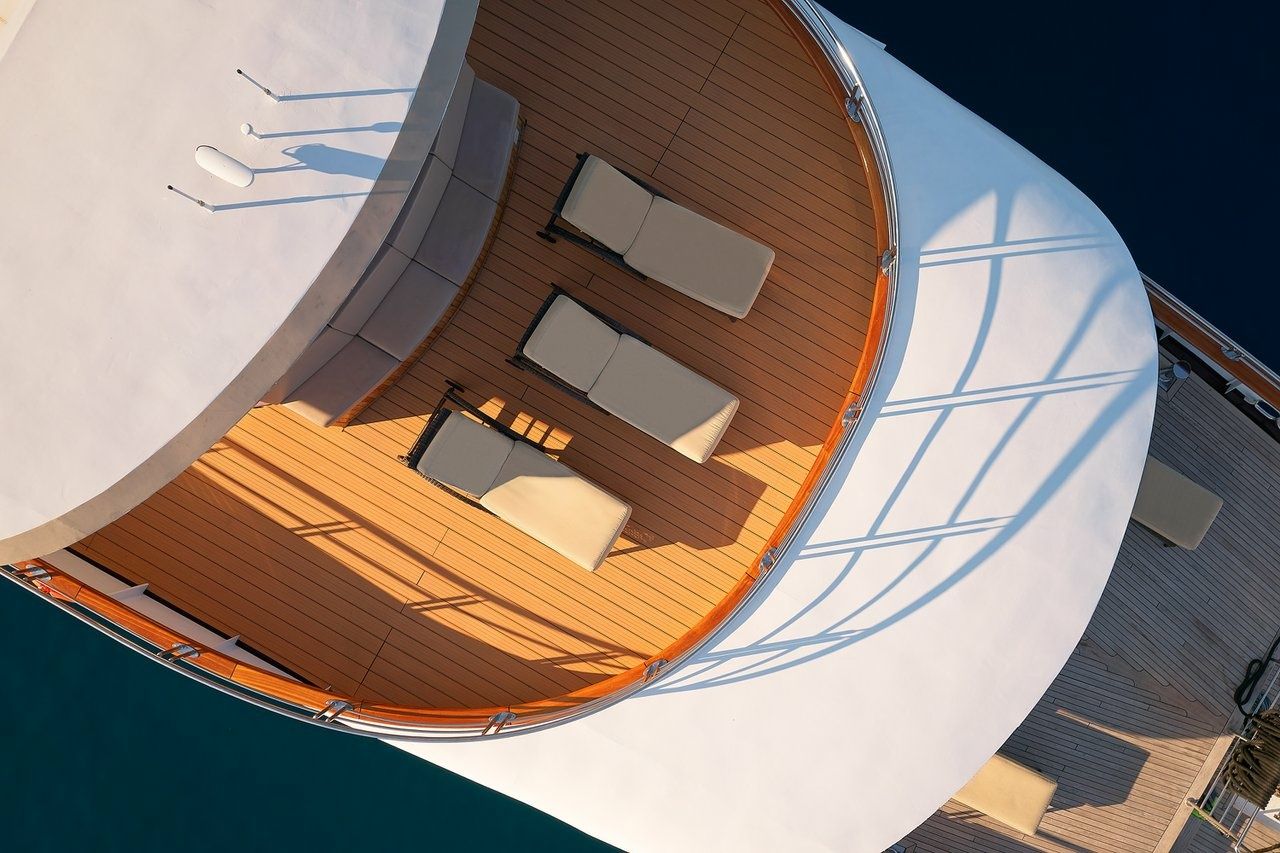 Custom Built 160 | Queen Eleganza