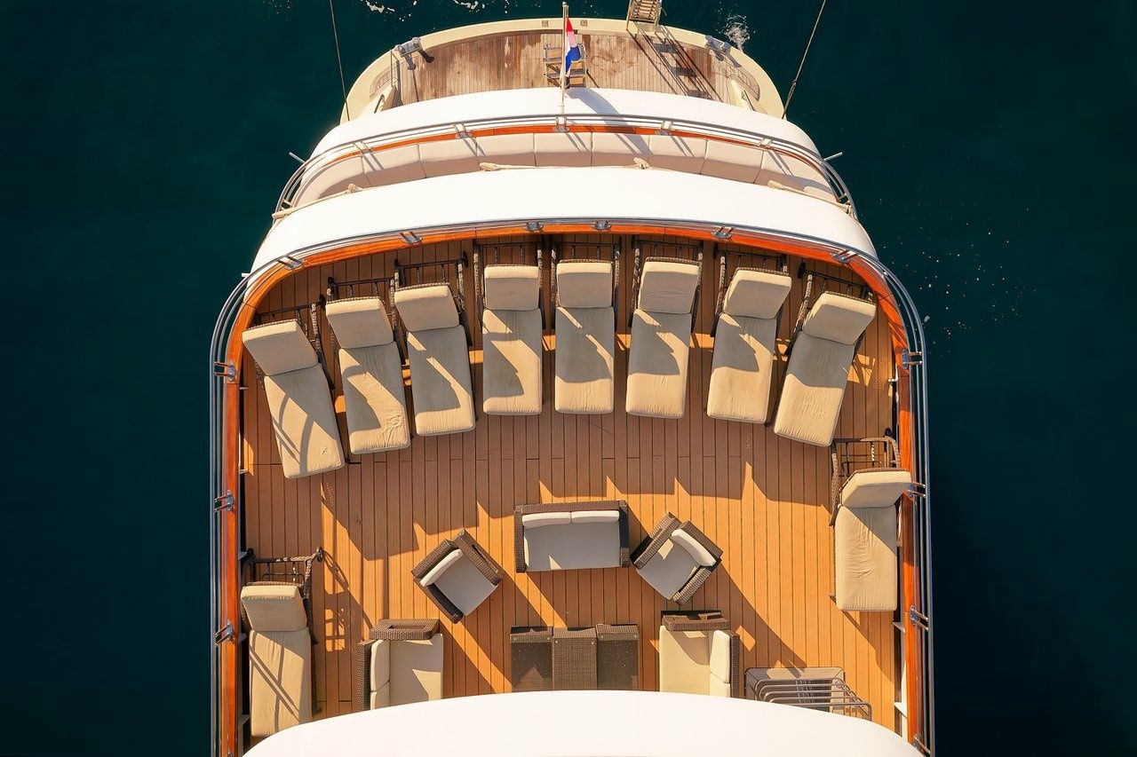 Custom Built 160 | Queen Eleganza