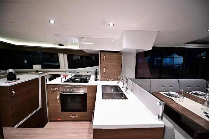 Bali 4.8 | Arche 4