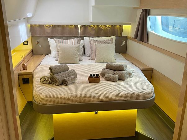 Fountaine Pajot Saba 50 | Izabella
