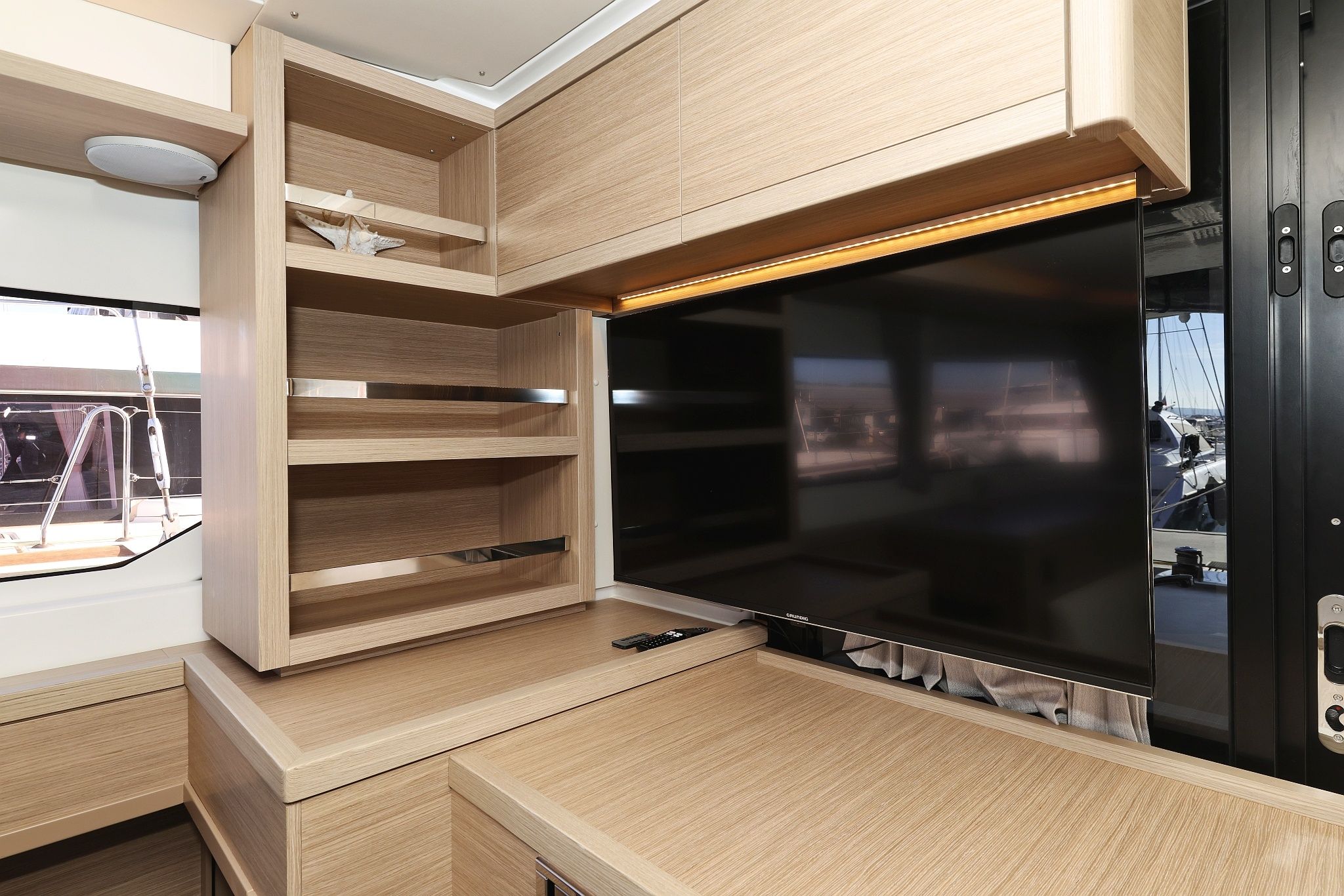 Lagoon 46 | Ship Happens