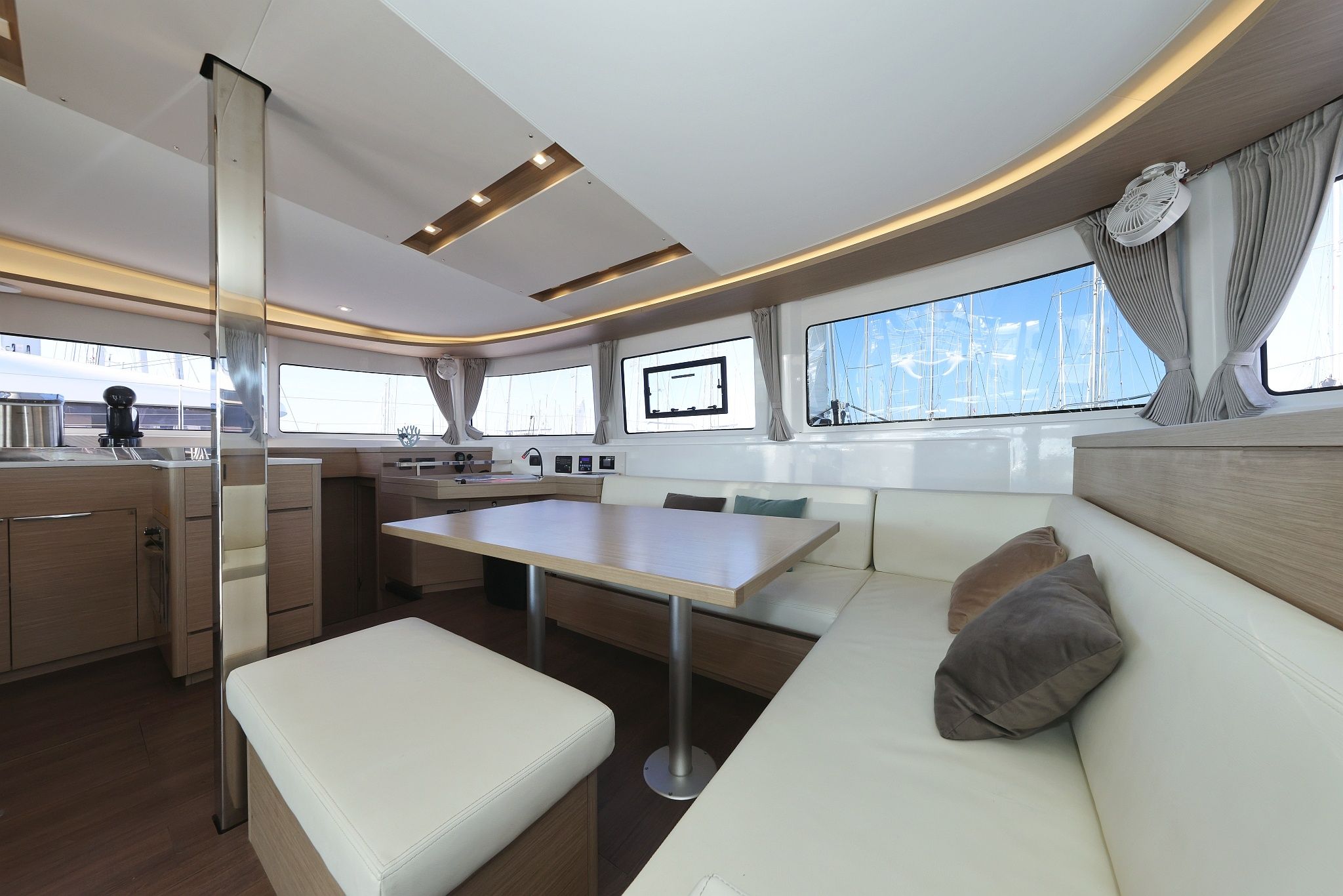 Lagoon 46 | Ship Happens