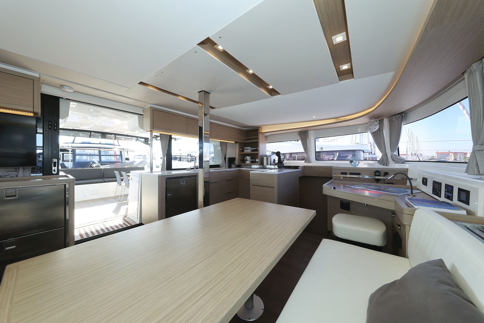 Lagoon 46 | Ship Happens