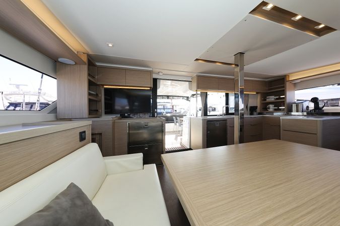 Lagoon 46 | Ship Happens