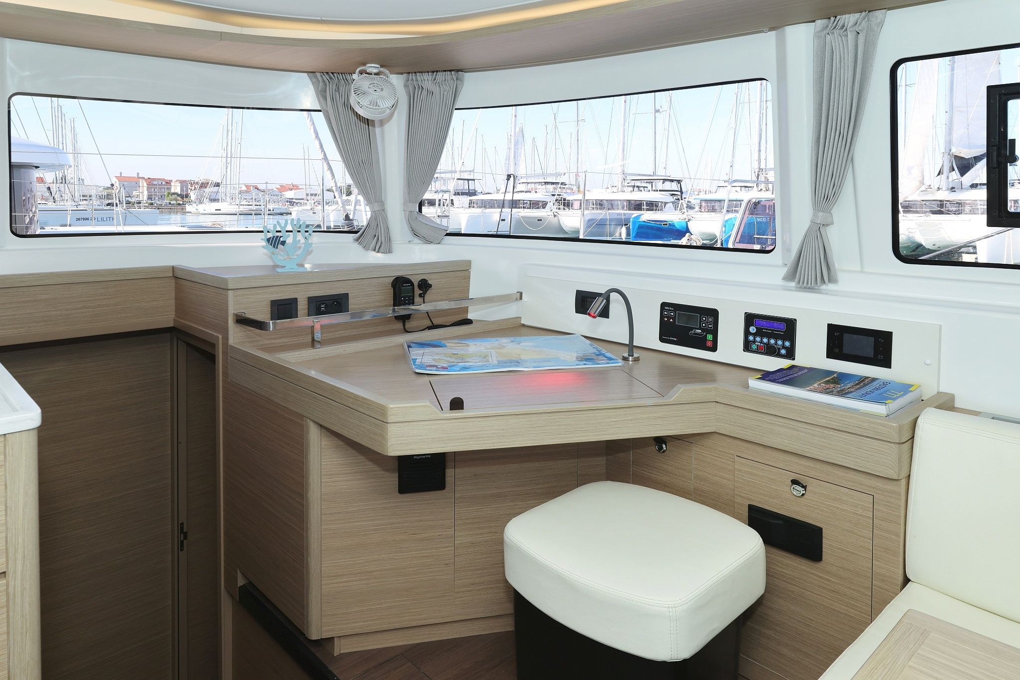 Lagoon 46 | Ship Happens