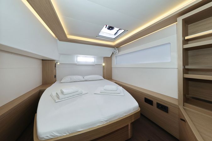 Lagoon 46 | Ship Happens