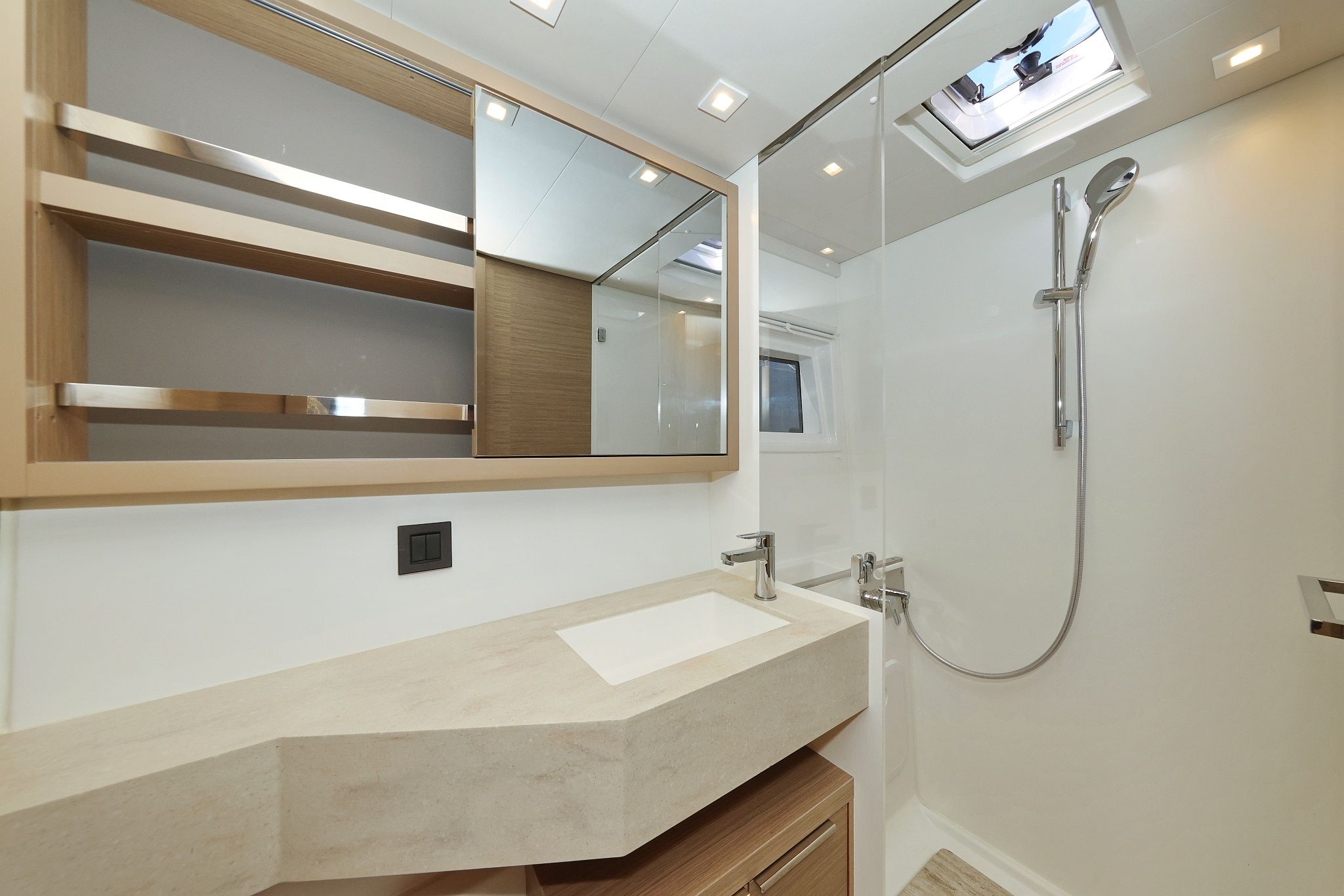 Lagoon 46 | Ship Happens