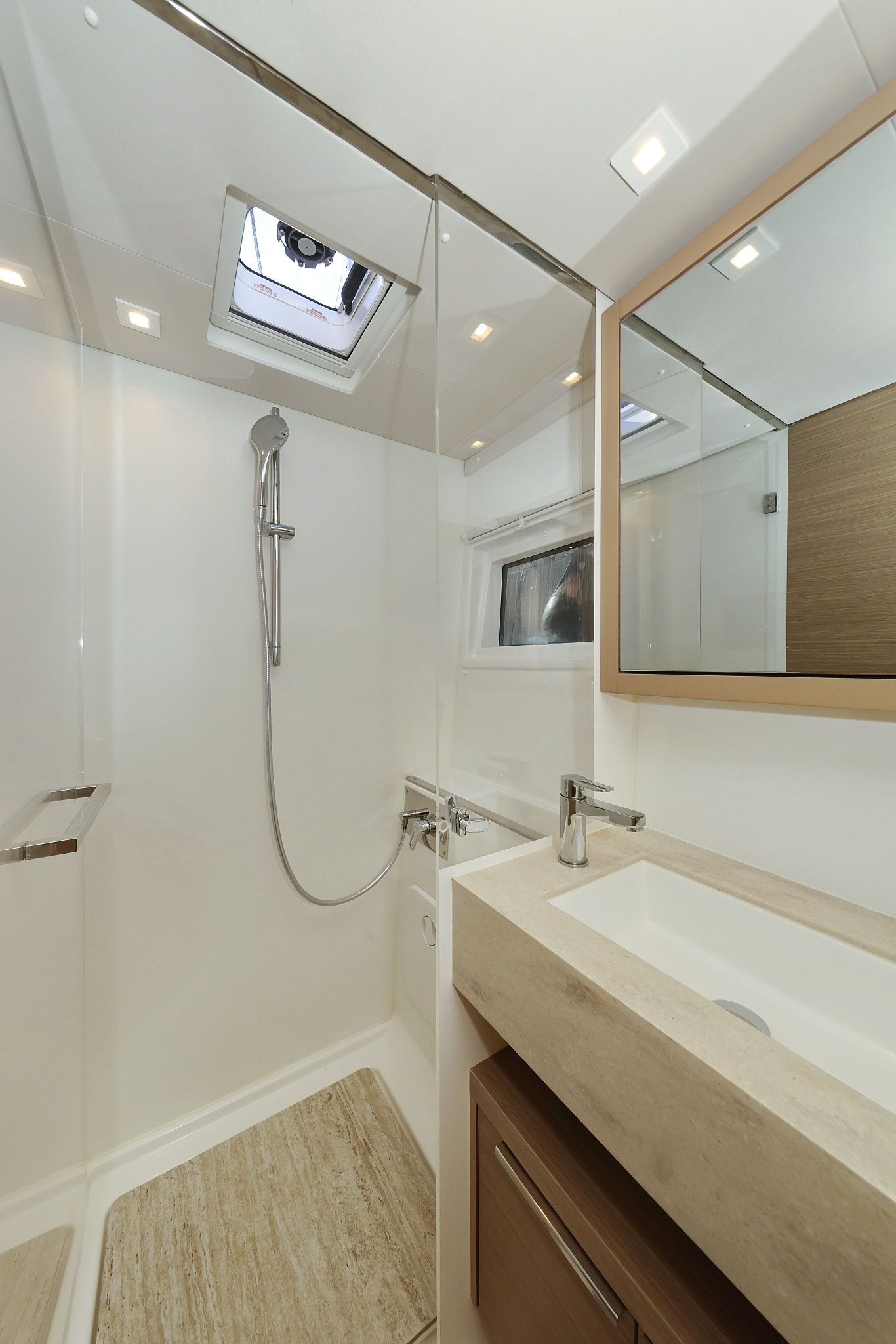 Lagoon 46 | Ship Happens