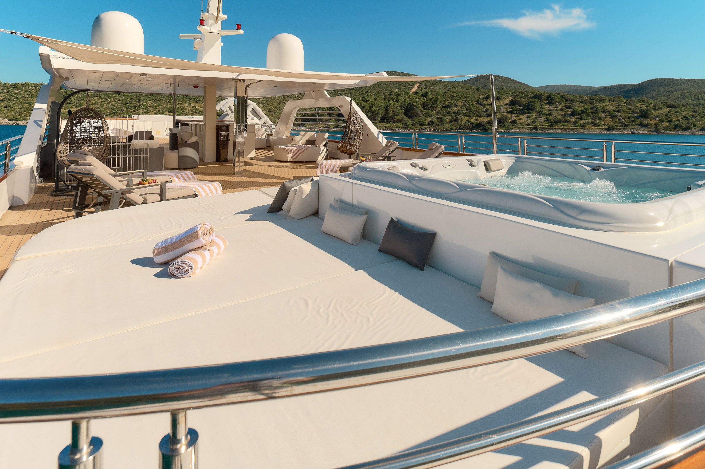 Custom Built 160 | Cristal