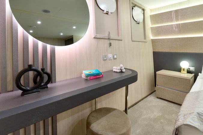 Custom Built 160 | Cristal