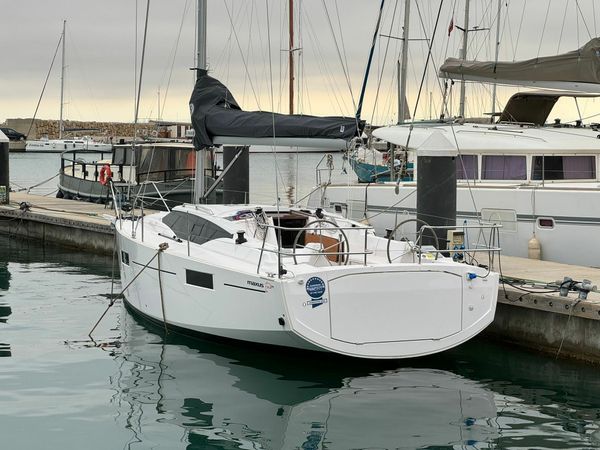 Maxus 35 | Angelmiles 2