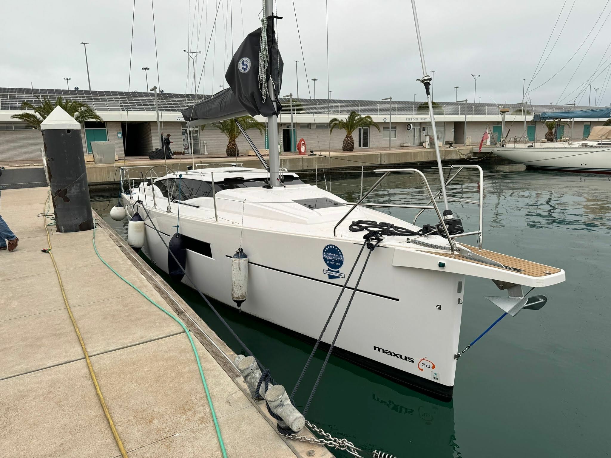 Maxus 35 | Angelmiles 2