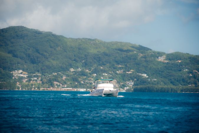 Alliaura Marine Transcat 46 | Galiba