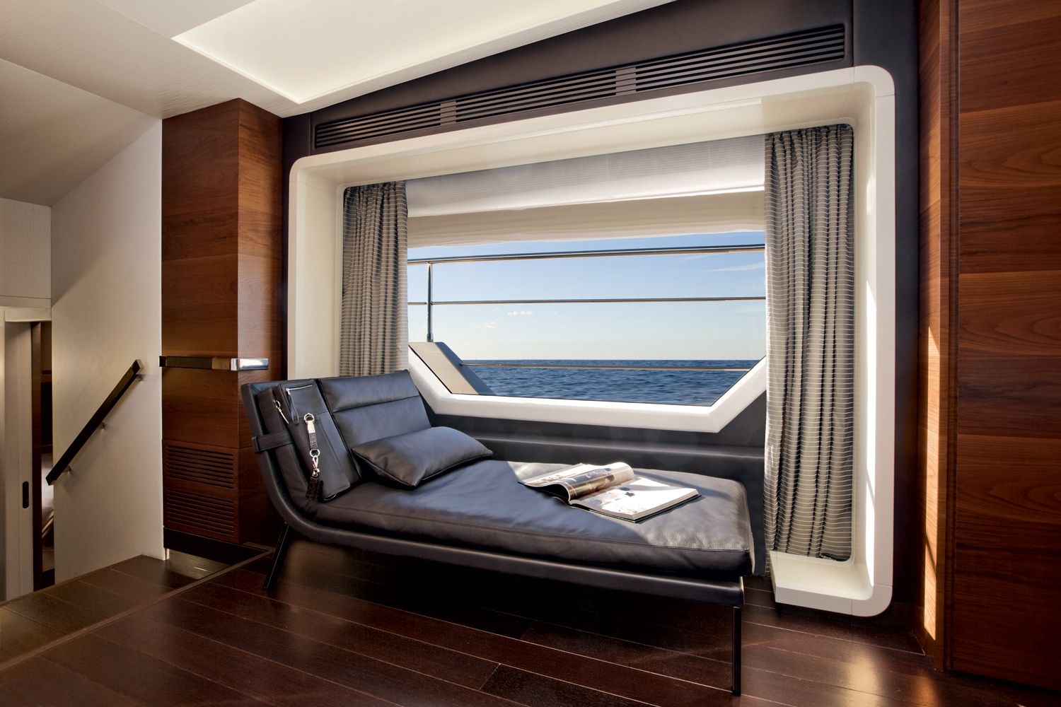 Azimut 100 | Walidia 100