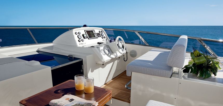 Azimut 100 | Walidia 100