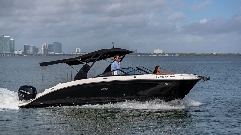Sea Ray 290 | Creed