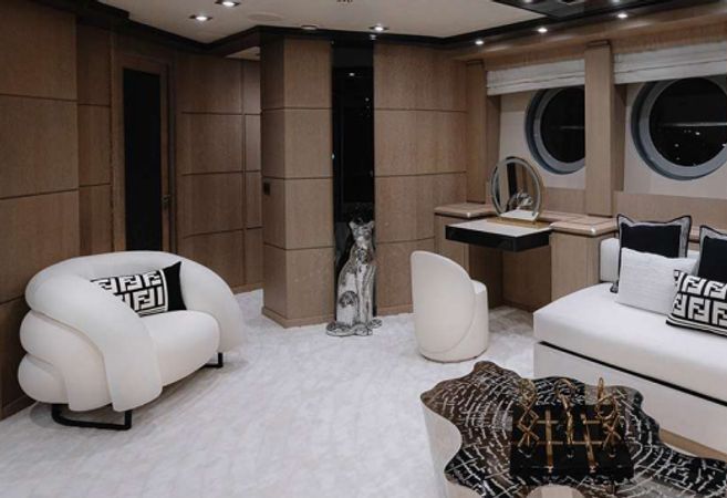 Palmer Johnson 136 | Royalty