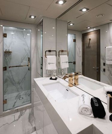 Palmer Johnson 136 | Royalty