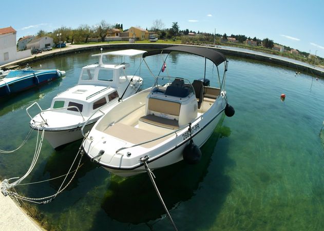 Quicksilver 555 Open | Wave