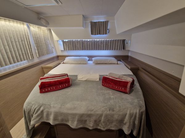 Lagoon 42 | Best Elli