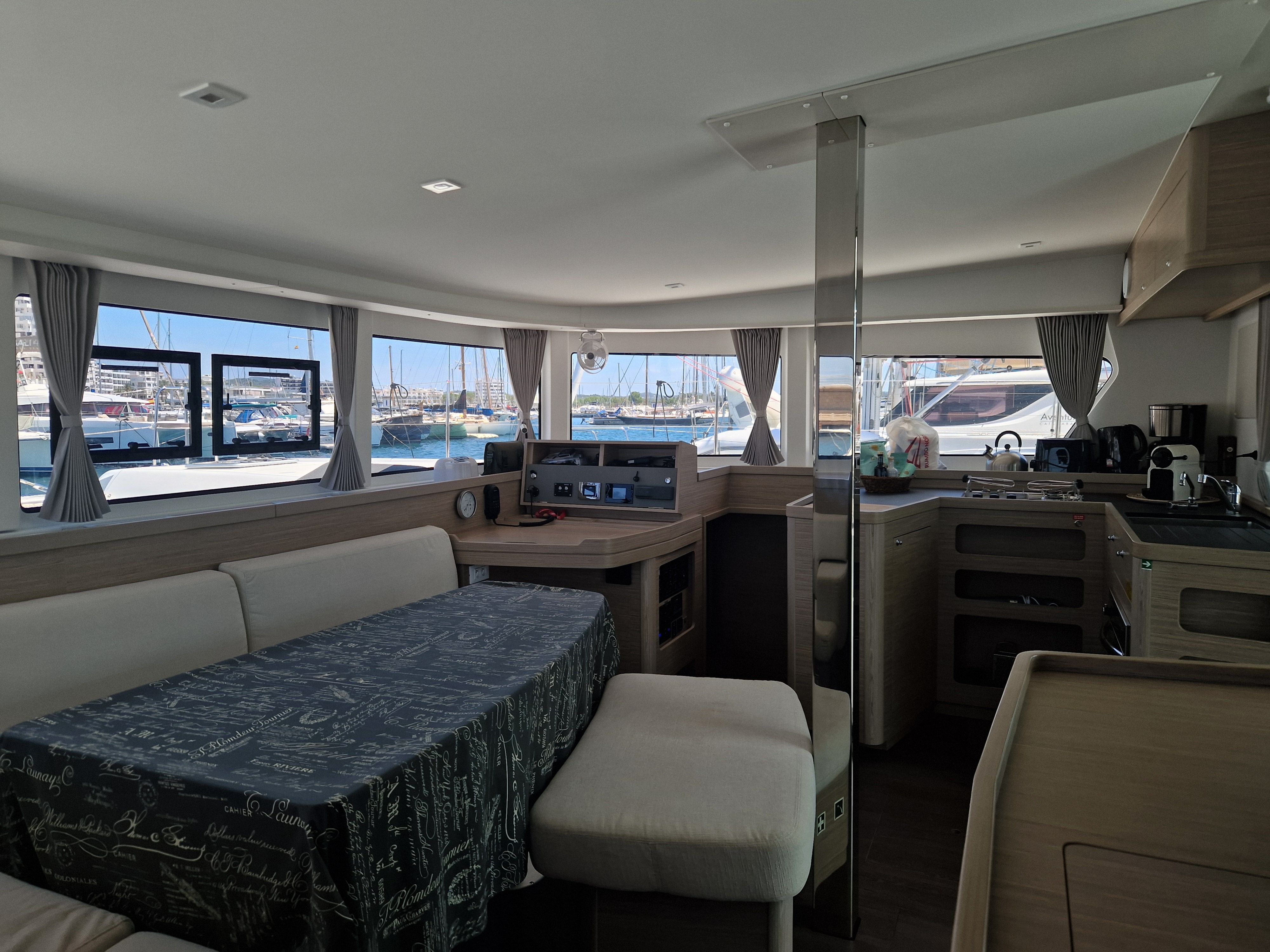 Lagoon 42 | Best Elli