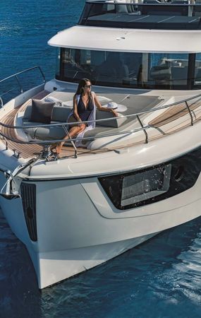 Absolute Navetta 48 | Ava