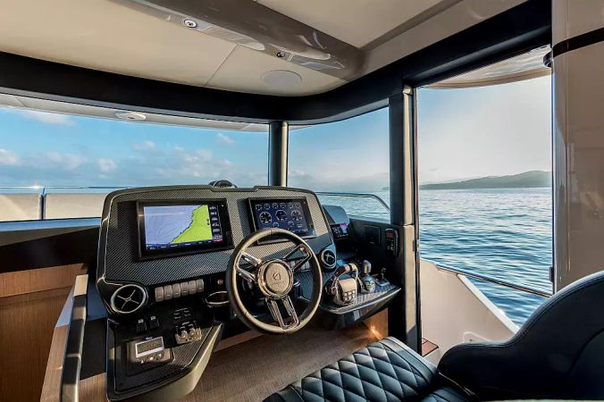 Absolute Navetta 48 | Ava