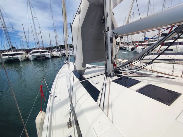 Beneteau Oceanis 46.1 | Ariel