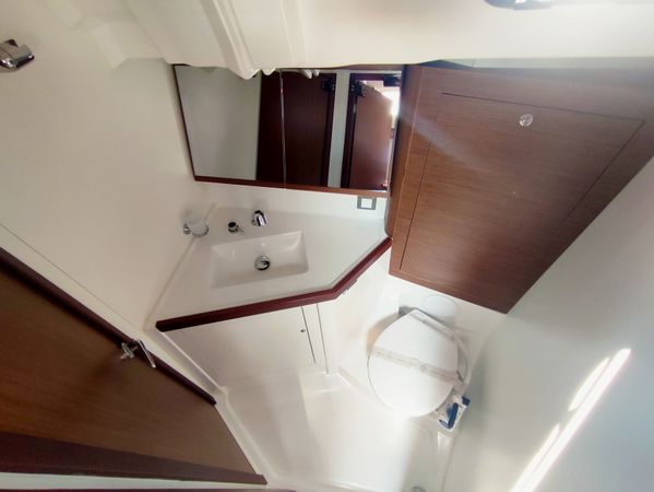 Beneteau Oceanis 46.1 | Ariel