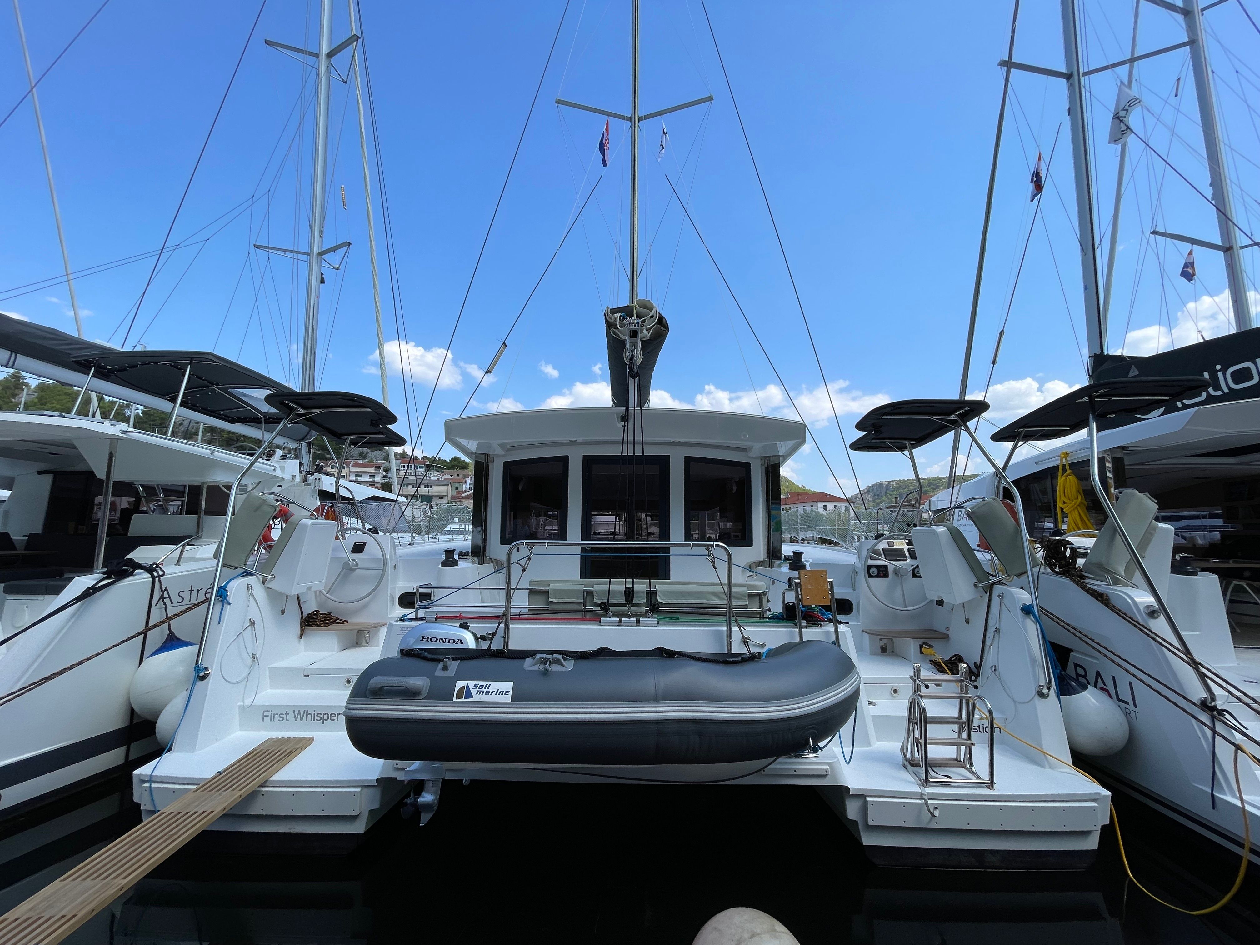 Bali Catsmart | First Whisper