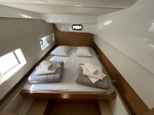 Bali Catsmart | First Whisper