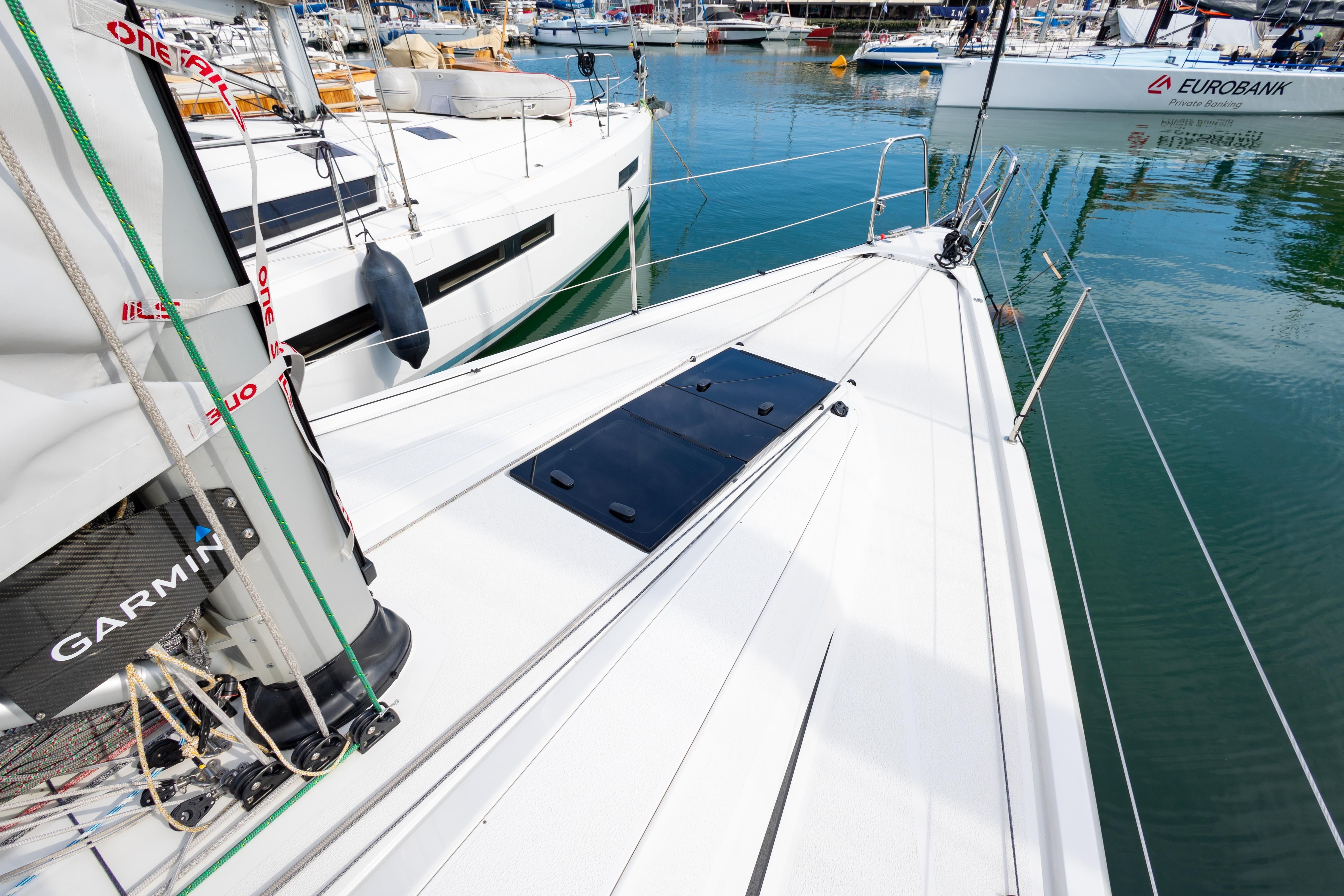 Italia Yachts 11.98 | Susano'o